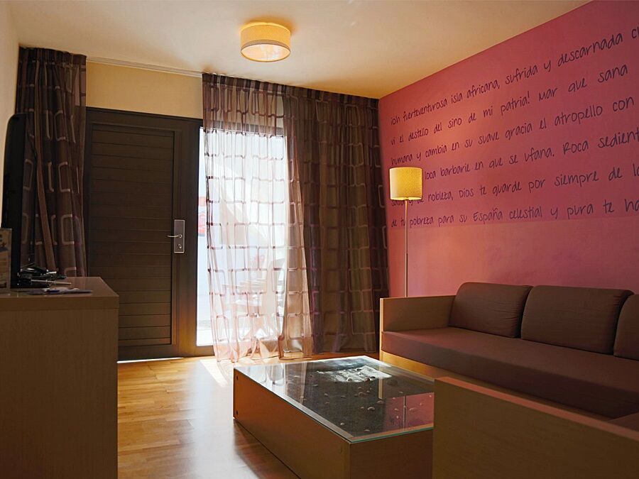 R2 Romantic Fantasia Suites & Dreams - Adults Only ตาราฮาเลโฮ ภายนอก รูปภาพ